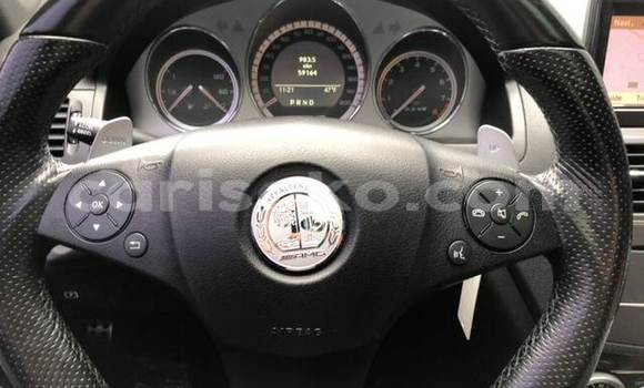 Acheter Occasion Voiture Mercedes-Benz C–Class Noir à Kigali, Rwanda Acheter Occasion Voiture Mercedes-Benz C–Class Noir à Kigali, Rwanda