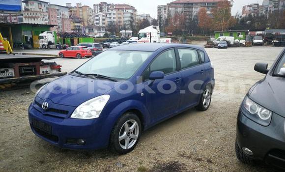 Buy Used Toyota Corolla Verso Blue Car in Kigali in Rwanda Buy Used Toyota Corolla Verso Blue Car in Kigali in Rwanda