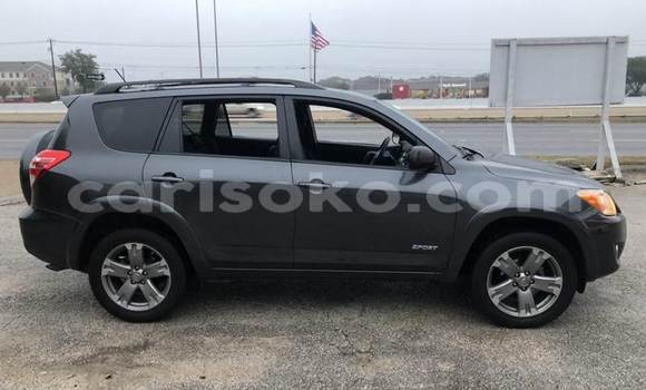 Acheter Occasion Voiture Toyota RAV4 Autre à Kigali, Rwanda Acheter Occasion Voiture Toyota RAV4 Autre à Kigali, Rwanda