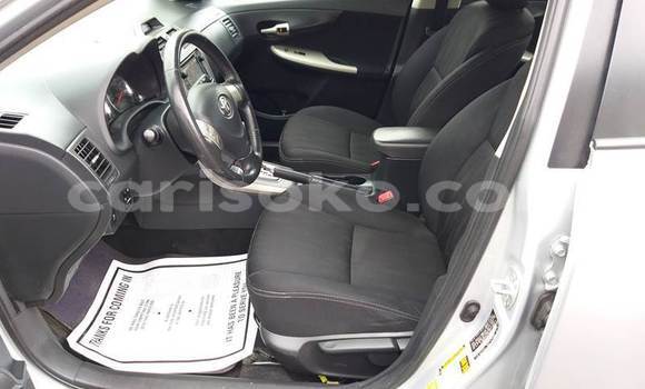 اشتري مستعمل Toyota Corolla Gris سيارة في Kigali في Rwanda اشتري مستعمل Toyota Corolla Gris سيارة في Kigali في Rwanda