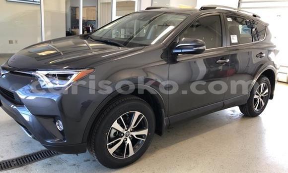 Acheter Occasion Voiture Toyota RAV4 Noir à Kigali au Rwanda Acheter Occasion Voiture Toyota RAV4 Noir à Kigali au Rwanda