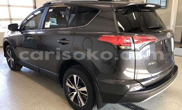 Acheter Occasion Voiture Toyota RAV4 Noir à Kigali, Rwanda Acheter Occasion Voiture Toyota RAV4 Noir à Kigali, Rwanda