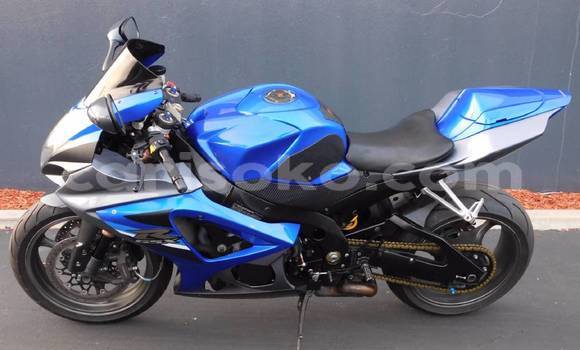 Acheter Occasion Moto Suzuki GSX–R Marron à Kigali, Rwanda Acheter Occasion Moto Suzuki GSX–R Marron à Kigali, Rwanda