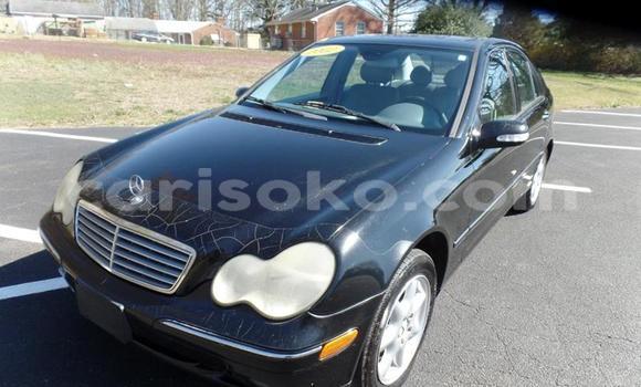 Acheter Occasion Voiture Mercedes-Benz C–Class Noir à Kigali, Rwanda Acheter Occasion Voiture Mercedes-Benz C–Class Noir à Kigali, Rwanda