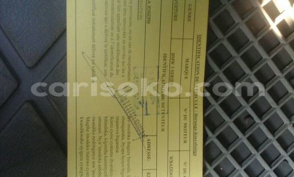 Acheter Neuf Voiture BMW 3–Series Noir à Kigali, Rwanda Acheter Neuf Voiture BMW 3–Series Noir à Kigali, Rwanda