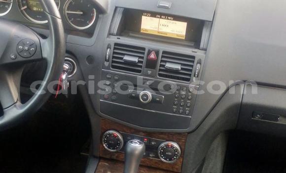 Sayi Na hannu Mercedes-Benz C–Class Gris Mota in Kigali a Rwanda Sayi Na hannu Mercedes-Benz C–Class Gris Mota in Kigali a Rwanda