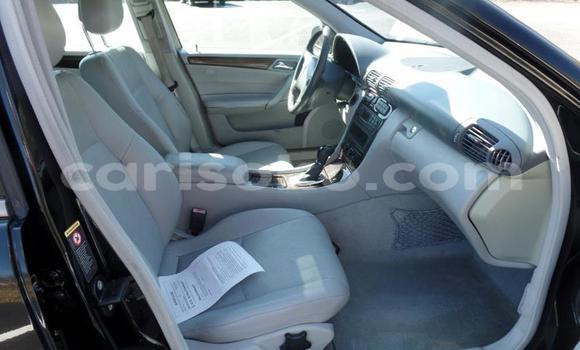 Acheter Occasion Voiture Mercedes-Benz C–Class Noir à Kigali, Rwanda Acheter Occasion Voiture Mercedes-Benz C–Class Noir à Kigali, Rwanda