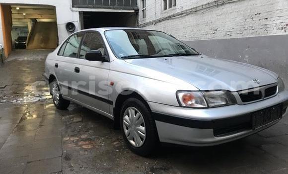 Acheter Occasion Voiture Toyota Carina Noir à Kigali, Rwanda Acheter Occasion Voiture Toyota Carina Noir à Kigali, Rwanda
