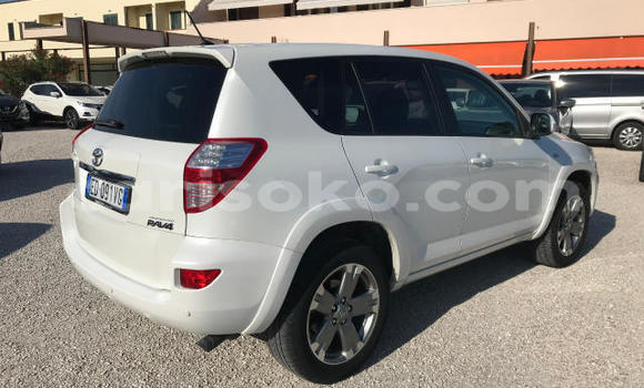 Buy Used Toyota RAV4 White Car in Kigali in Rwanda Buy Used Toyota RAV4 White Car in Kigali in Rwanda