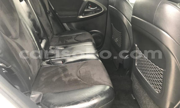 Buy Used Toyota RAV4 White Car in Kigali in Rwanda Buy Used Toyota RAV4 White Car in Kigali in Rwanda