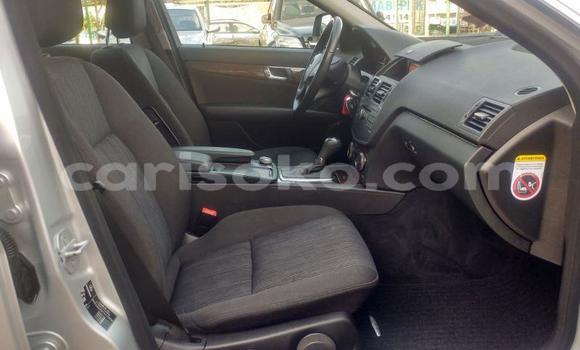 اشتري مستعمل Mercedes-Benz C–Class Gris سيارة في Kigali في Rwanda اشتري مستعمل Mercedes-Benz C–Class Gris سيارة في Kigali في Rwanda