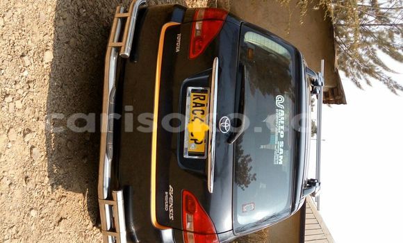 Acheter Occasion Voiture Toyota Avensis Noir à Kigali au Rwanda Acheter Occasion Voiture Toyota Avensis Noir à Kigali au Rwanda