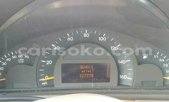 Acheter Occasion Voiture Mercedes-Benz C–Class Gris à Kigali, Rwanda Acheter Occasion Voiture Mercedes-Benz C–Class Gris à Kigali, Rwanda