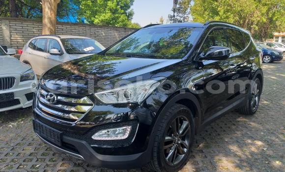 Buy Used Hyundai Santa Fe Black Car in Kigali in Rwanda Buy Used Hyundai Santa Fe Black Car in Kigali in Rwanda