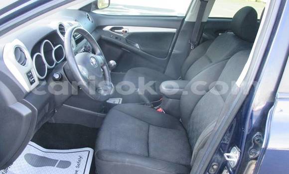 Acheter Occasion Voiture Toyota Matrix Noir à Kigali, Rwanda Acheter Occasion Voiture Toyota Matrix Noir à Kigali, Rwanda