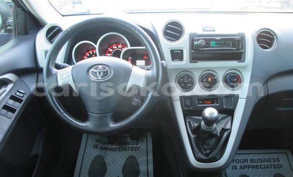 Acheter Occasion Voiture Toyota Matrix Noir à Kigali, Rwanda Acheter Occasion Voiture Toyota Matrix Noir à Kigali, Rwanda