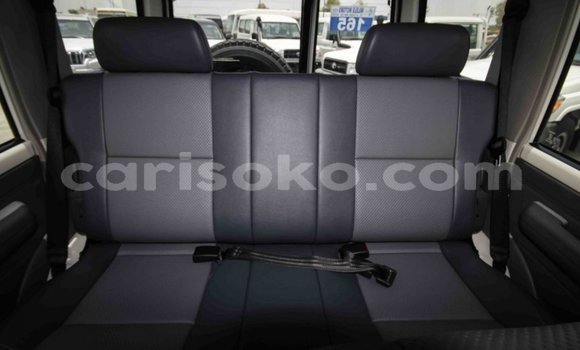 Buy New Toyota Land Cruiser White Car in Bokwango in Rwanda Buy New Toyota Land Cruiser White Car in Bokwango in Rwanda