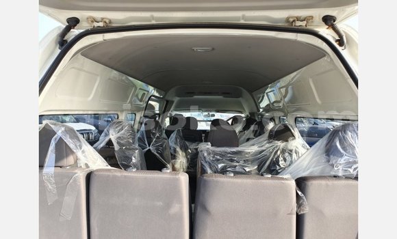 Buy New Toyota Hiace White Car in Bokwango in Rwanda Buy New Toyota Hiace White Car in Bokwango in Rwanda