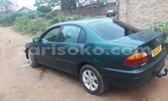 Sayi Na hannu Toyota Avensis Vert Mota in Kigali a Rwanda Sayi Na hannu Toyota Avensis Vert Mota in Kigali a Rwanda