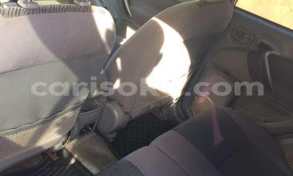 Sayi Na hannu Toyota RAV4 Gris Mota in Kigali a Rwanda Sayi Na hannu Toyota RAV4 Gris Mota in Kigali a Rwanda