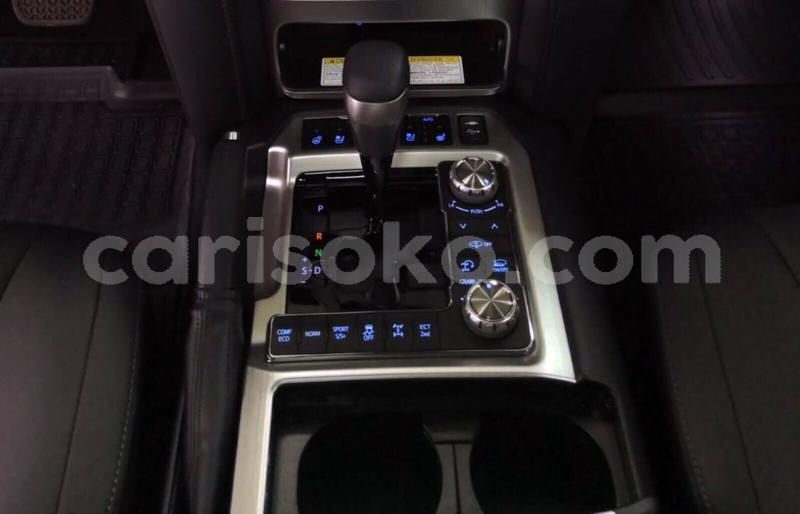 Big with watermark 21561544753371580 px