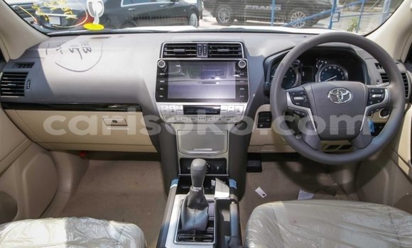 Buy New Toyota Prado White Car in Bokwango in Rwanda Buy New Toyota Prado White Car in Bokwango in Rwanda