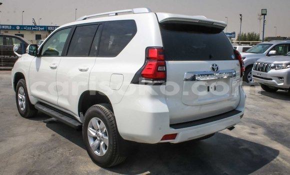 Buy New Toyota Prado White Car in Bokwango in Rwanda Buy New Toyota Prado White Car in Bokwango in Rwanda