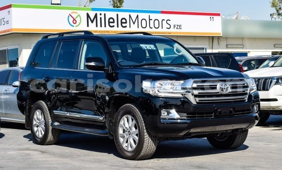 Buy New Toyota Land Cruiser Black Car in Butare in Butare Buy New Toyota Land Cruiser Black Car in Butare in Butare