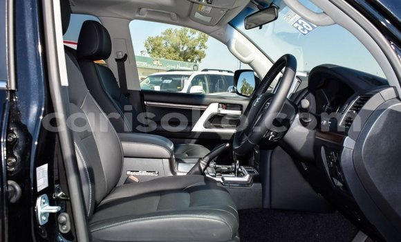 Buy New Toyota Land Cruiser Black Car in Butare in Butare Buy New Toyota Land Cruiser Black Car in Butare in Butare