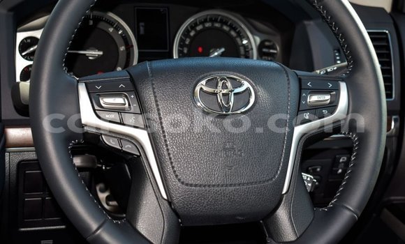 Buy New Toyota Land Cruiser Black Car in Butare in Butare Buy New Toyota Land Cruiser Black Car in Butare in Butare