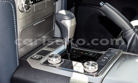 Buy New Toyota Land Cruiser Black Car in Butare in Butare Buy New Toyota Land Cruiser Black Car in Butare in Butare