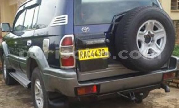 Acheter Occasion Voiture Toyota Land Cruiser Prado Bleu à Kigali, Rwanda Acheter Occasion Voiture Toyota Land Cruiser Prado Bleu à Kigali, Rwanda