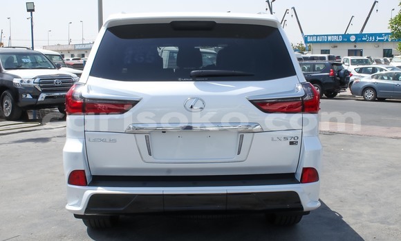 Buy New Lexus LX 570 White Car in Bokwango in Rwanda Buy New Lexus LX 570 White Car in Bokwango in Rwanda
