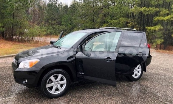 اشتري مستعمل Toyota RAV4 Noir سيارة في Kigali في Rwanda اشتري مستعمل Toyota RAV4 Noir سيارة في Kigali في Rwanda