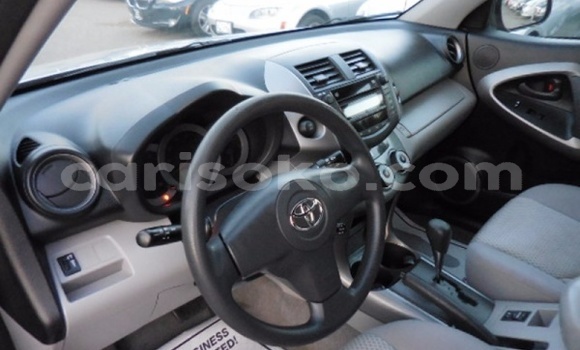 اشتري مستعمل Toyota RAV4 Gris سيارة في Kigali في Rwanda اشتري مستعمل Toyota RAV4 Gris سيارة في Kigali في Rwanda