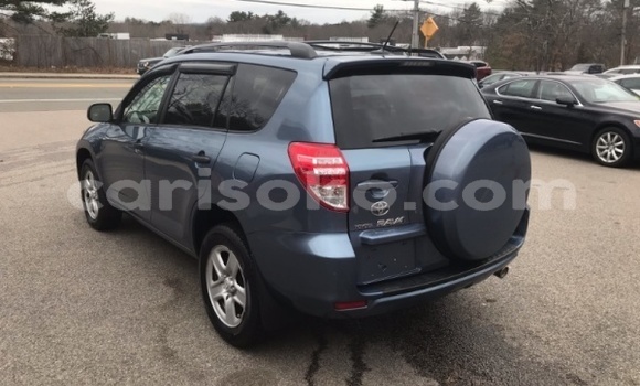 اشتري مستعمل Toyota RAV4 Bleu سيارة في Kigali في Rwanda اشتري مستعمل Toyota RAV4 Bleu سيارة في Kigali في Rwanda