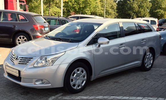 اشتري مستعمل Toyota Avensis Gris سيارة في Kigali في Rwanda اشتري مستعمل Toyota Avensis Gris سيارة في Kigali في Rwanda