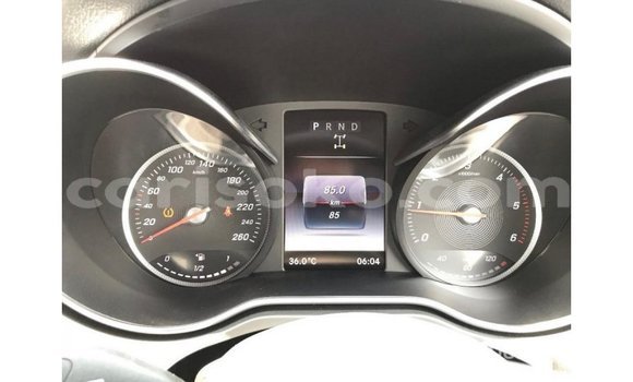 Acheter Import Voiture Mercedes-Benz 250 Bleu à Import - Dubai, Rwanda Acheter Import Voiture Mercedes-Benz 250 Bleu à Import - Dubai, Rwanda