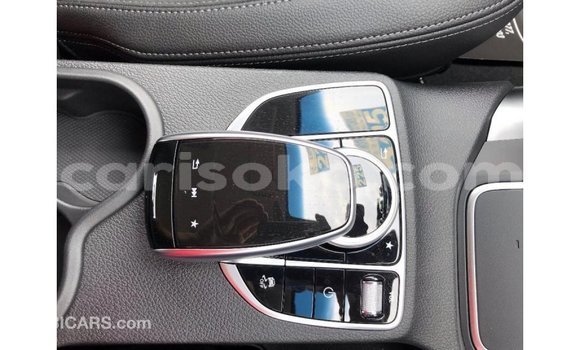 Acheter Import Voiture Mercedes-Benz 250 Bleu à Import - Dubai, Rwanda Acheter Import Voiture Mercedes-Benz 250 Bleu à Import - Dubai, Rwanda