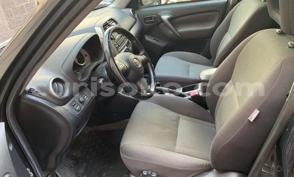 Sayi Na hannu Toyota RAV4 Beige Mota in Kigali a Rwanda Sayi Na hannu Toyota RAV4 Beige Mota in Kigali a Rwanda