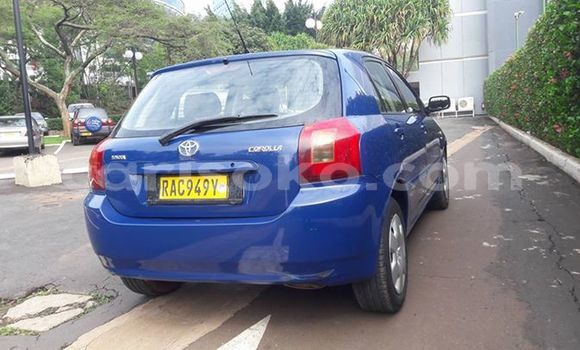 Acheter Occasion Voiture Toyota Corolla Bleu à Kigali, Rwanda Acheter Occasion Voiture Toyota Corolla Bleu à Kigali, Rwanda