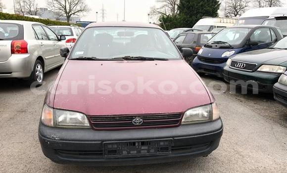 Acheter Occasion Voiture Toyota Carina Vert à Kigali, Rwanda Acheter Occasion Voiture Toyota Carina Vert à Kigali, Rwanda