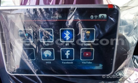 Acheter Import Voiture Toyota Land Cruiser Blanc à Import - Dubai, Rwanda Acheter Import Voiture Toyota Land Cruiser Blanc à Import - Dubai, Rwanda