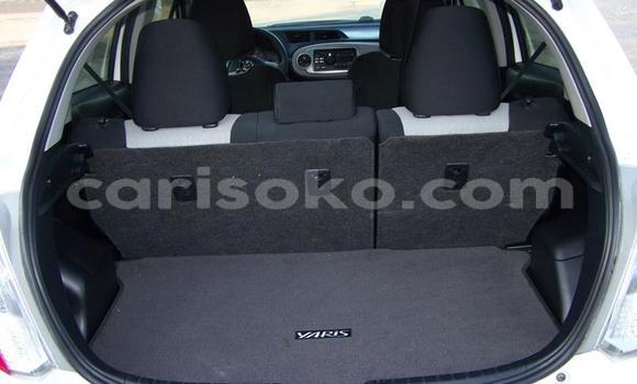 Acheter Occasion Voiture Toyota Yaris Blanc à Kigali, Rwanda Acheter Occasion Voiture Toyota Yaris Blanc à Kigali, Rwanda