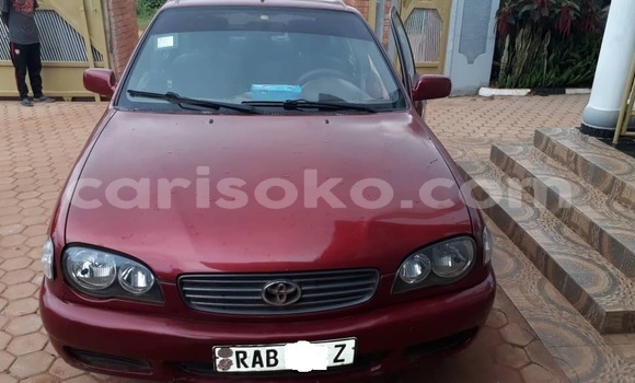 Sayi Na hannu Toyota Corolla Rouge Mota in Kigali a Rwanda Sayi Na hannu Toyota Corolla Rouge Mota in Kigali a Rwanda