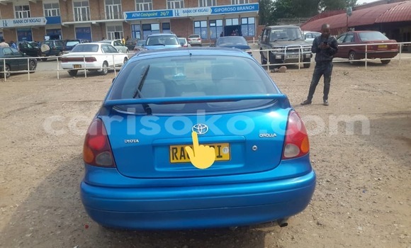 Sayi Na hannu Toyota Corolla Bleu Mota in Kigali a Rwanda Sayi Na hannu Toyota Corolla Bleu Mota in Kigali a Rwanda