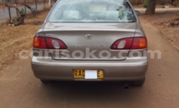 Acheter Occasion Voiture Toyota Corolla à Kigali, Rwanda Acheter Occasion Voiture Toyota Corolla à Kigali, Rwanda
