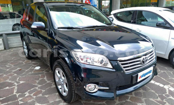 Sayi Imported Toyota RAV4 Noir Mota in Kigali a Rwanda Sayi Imported Toyota RAV4 Noir Mota in Kigali a Rwanda