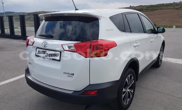 Buy Used Toyota RAV4 White Car in Kigali in Rwanda Buy Used Toyota RAV4 White Car in Kigali in Rwanda