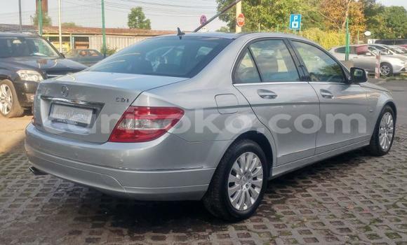 Acheter Occasion Voiture Mercedes-Benz C–Class Gris à Kigali, Rwanda Acheter Occasion Voiture Mercedes-Benz C–Class Gris à Kigali, Rwanda